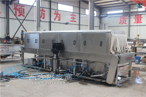 高效節(jié)能，潔凈無(wú)憂(yōu)——諸城鼎康機(jī)械食品周轉(zhuǎn)筐清洗機(jī)